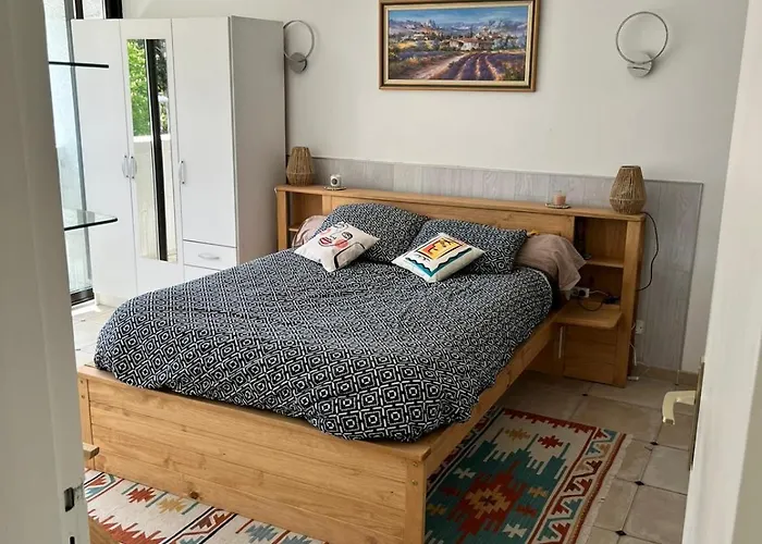 Le Gryselis Apartment